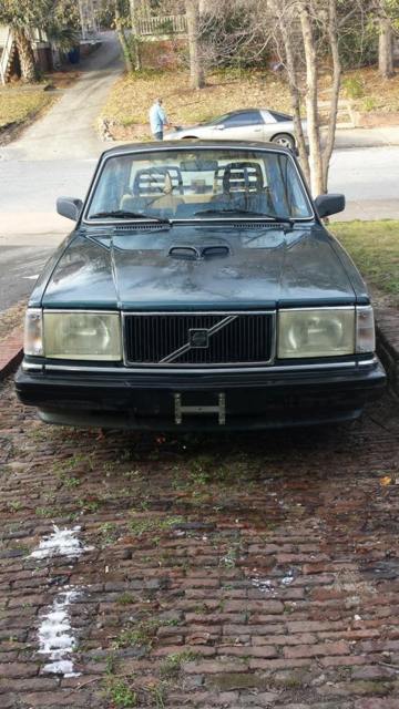 1990 Volvo 240 DL Sedan 4-Door 2.3L 1990 Volvo 240