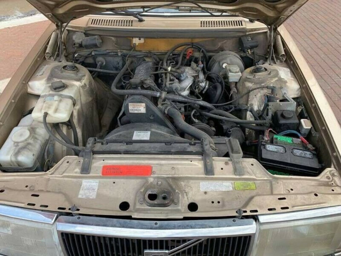 1990 Volvo 240 - photo 8