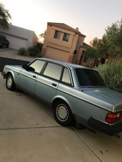 1990 Volvo 240 - photo 4