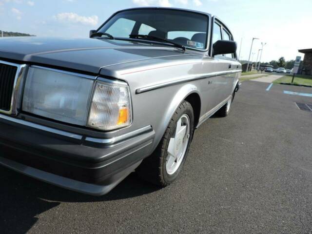 1990 Volvo 240 DL - photo 3