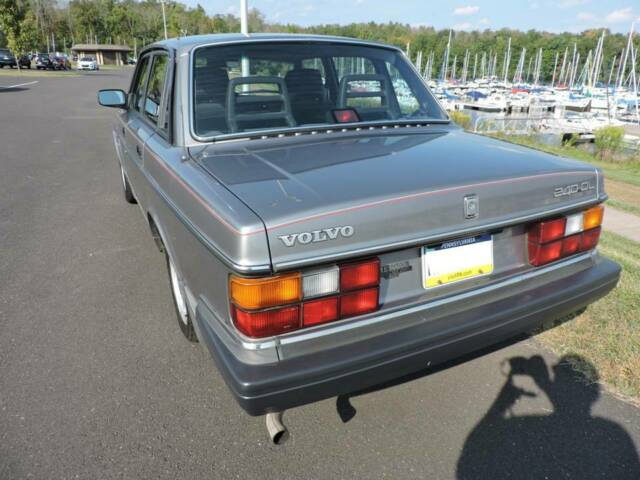 1990 Volvo 240 DL - photo 5