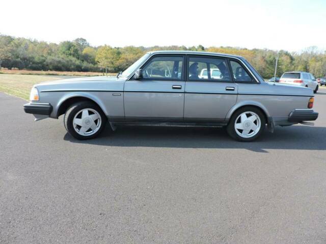 1990 Volvo 240 DL - photo 9