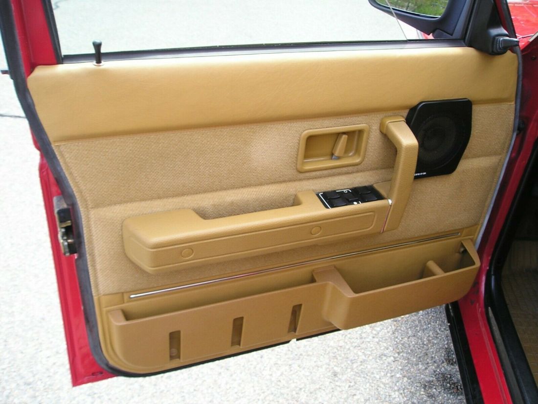 1990 Volvo 240 DL - photo 7