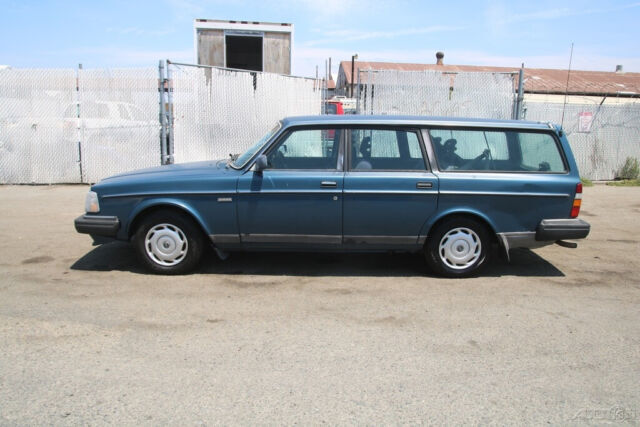 1990 Volvo 240 DL - photo 3