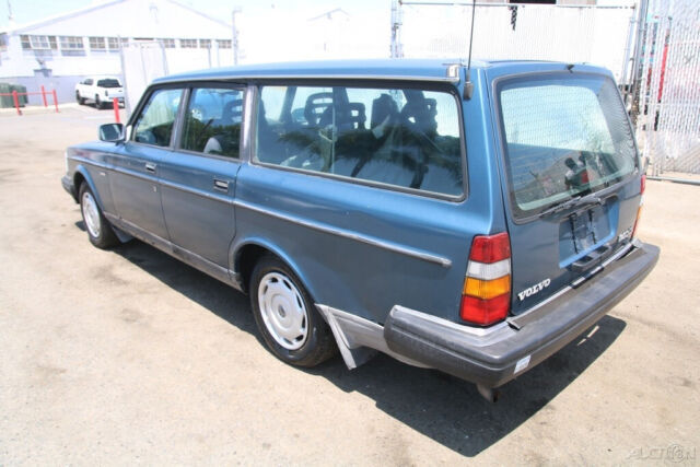 1990 Volvo 240 DL - photo 4