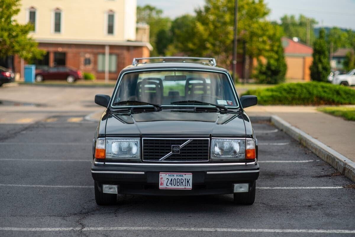 1990 Volvo 240 - photo 3