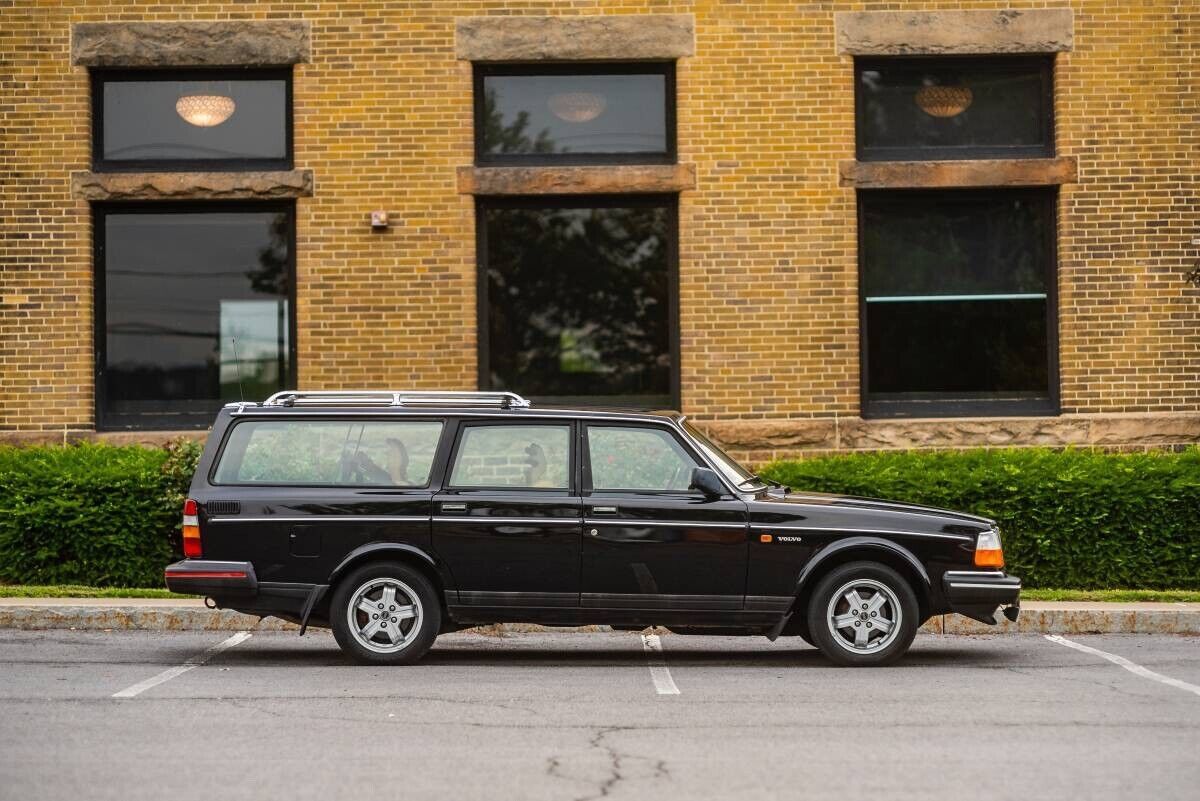 1990 Volvo 240 - photo 4