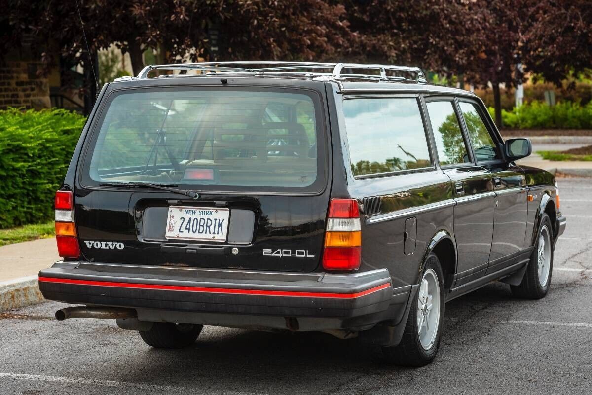 1990 Volvo 240 - photo 5