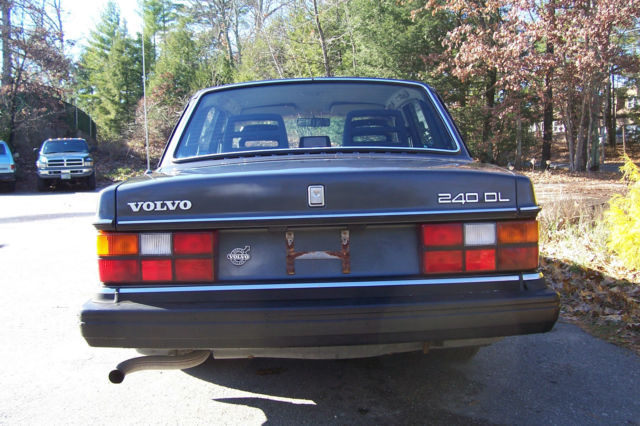 1990 Volvo 240 - photo 3