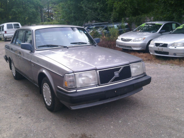 1990 Volvo 240 dl - photo 2