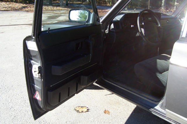 1990 Volvo 240 - photo 7