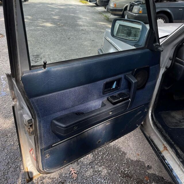 1990 Volvo 240 BASE - photo 7