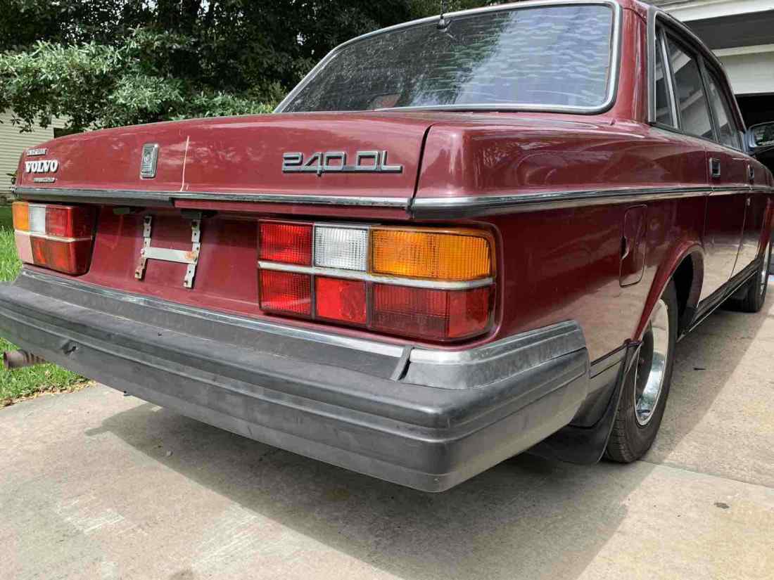 1990 Volvo 240 BASE - photo 5