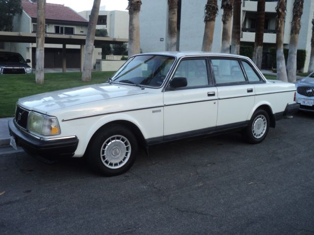 1990 Volvo 240DL Sedan One Owner ( Possible Super Low Mileage ) See Description 1990 Volvo 240 DL