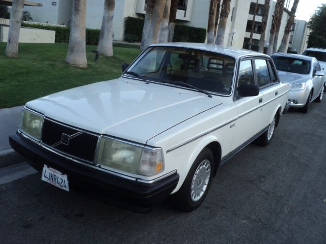 1990 Volvo 240 DL - photo 2