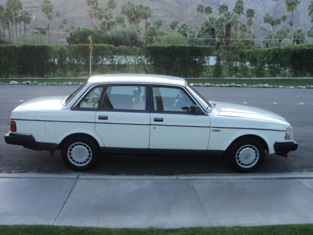 1990 Volvo 240 DL - photo 4