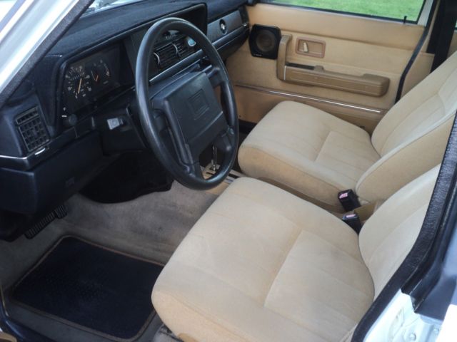 1990 Volvo 240 DL - photo 9