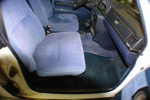 1990 Volvo 240 DL - photo 11