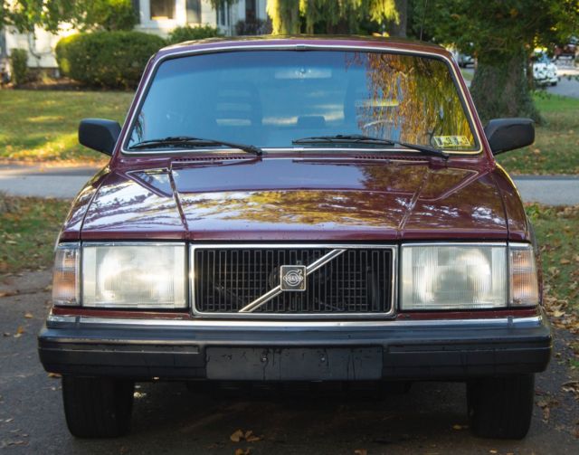 1990 Volvo 240DL Wagon 1990 Volvo 240 DL