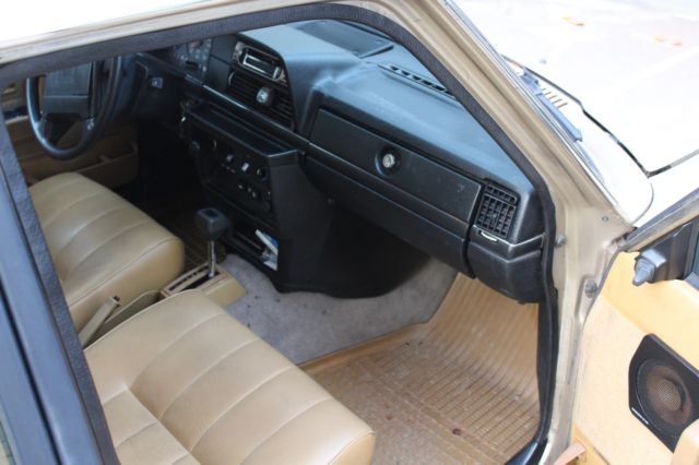 1990 Volvo 240 dl - photo 13