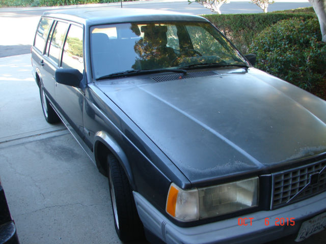1990 Volvo 740 GL Wagon 4-Door 2.3L 1990 Volvo 740