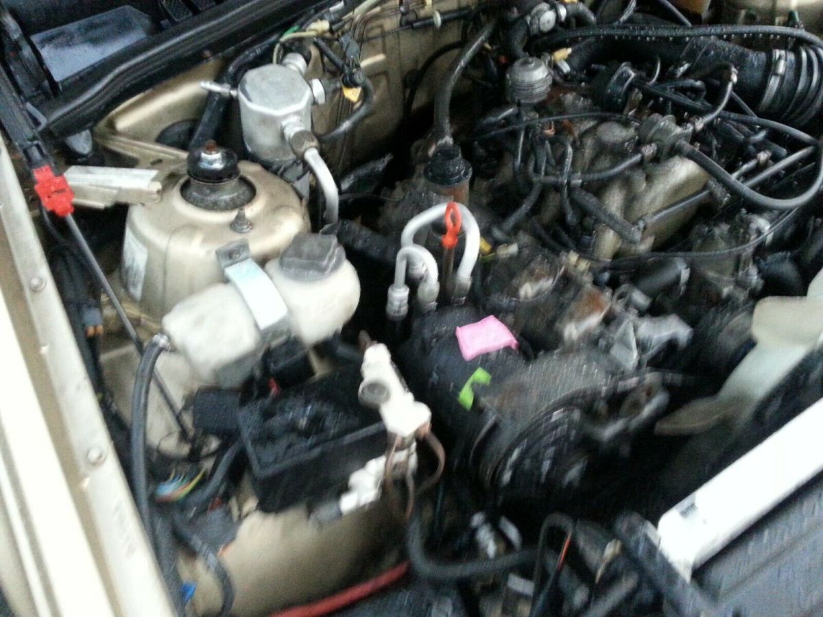 1990 Volvo 760 GLE Sedan Parts or Repair BEST OFFER 1990 Volvo 760 GLE GLE