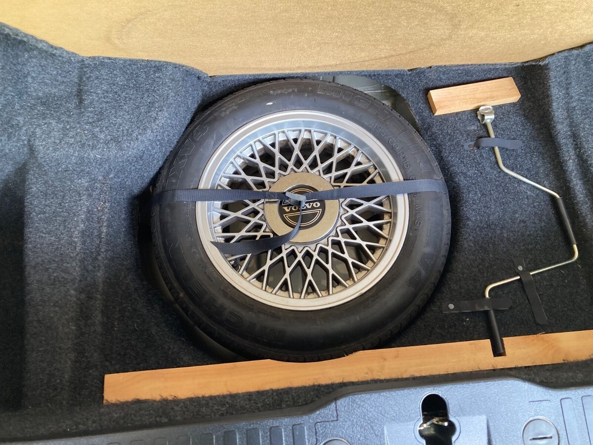 1990 Volvo 780 - photo 13