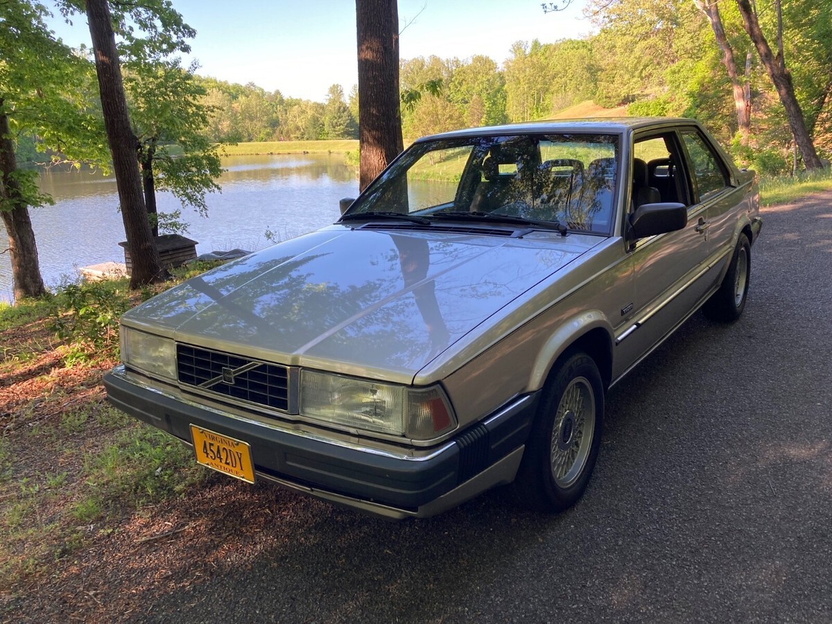 1990 Volvo 780 - photo 2