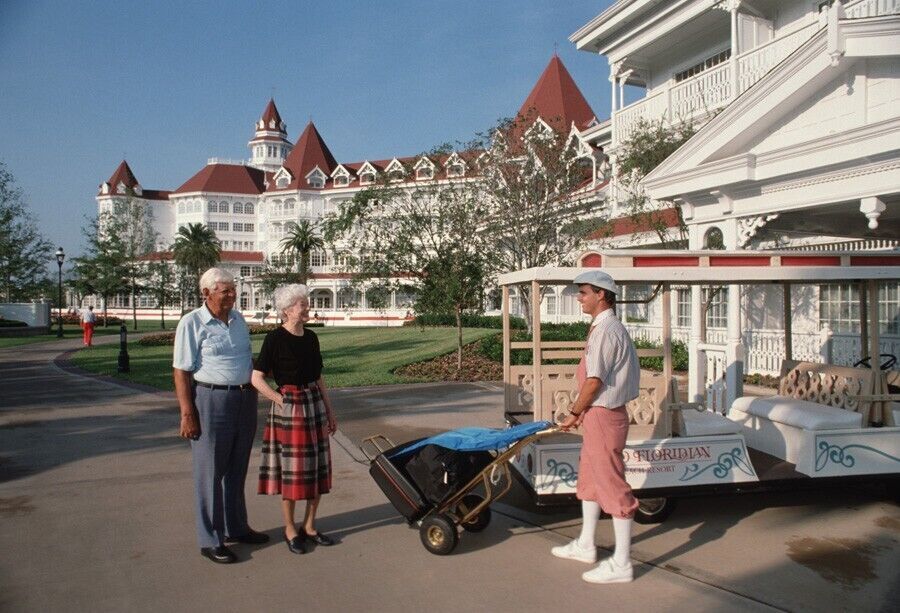 1970 Other Makes Walt Disney World Cushman Trolley Car Cart Prop - photo 2