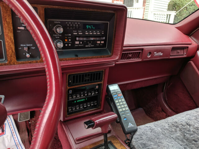 1990 Cadillac Eldorado Gold - photo 8
