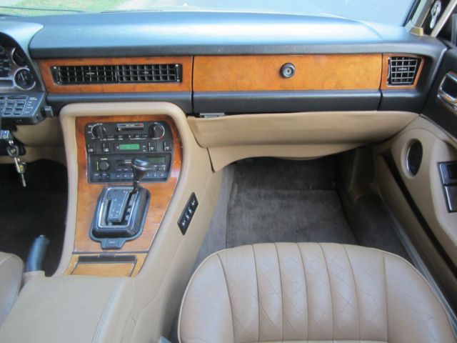 1990 Jaguar XJ6 - photo 11