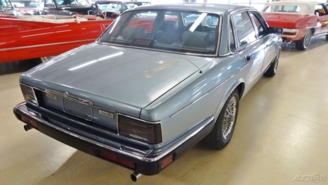 1990 Jaguar XJ-Series XJ6 Vanden Plas - photo 10
