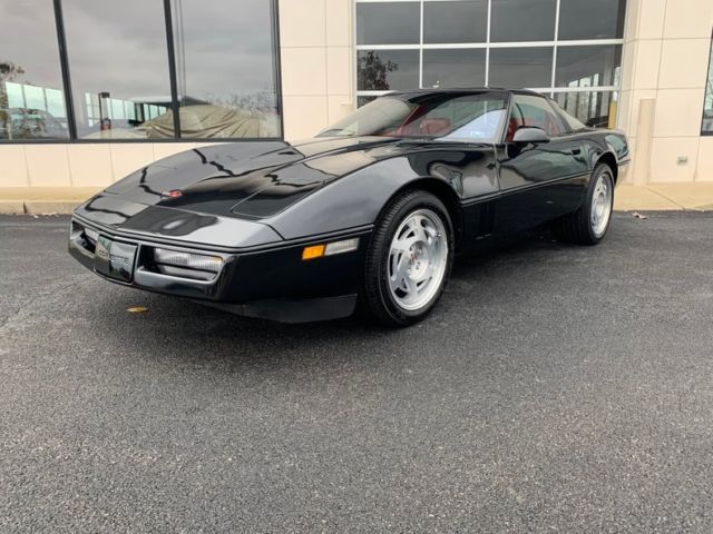 1990 Zr-1, Black/Red, 1 Owner, 703 Miles, Pizza Box/ Tire Kit, Time Capsule!!!! 1990 Chevrolet Corvette ZR-1