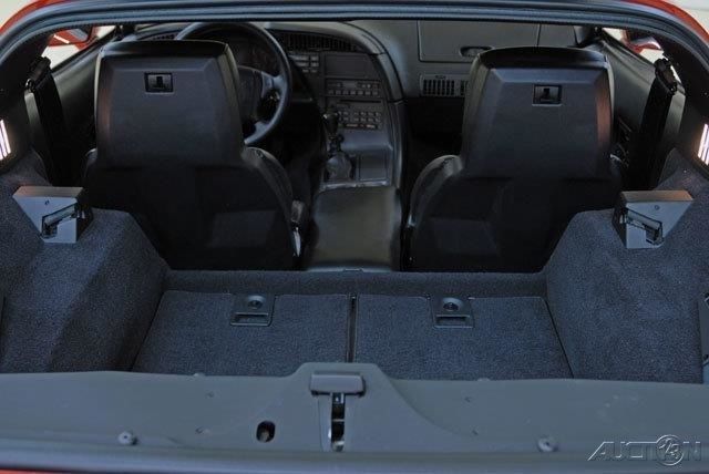 1990 Chevrolet Corvette ZR1 2dr Hatchback - photo 12