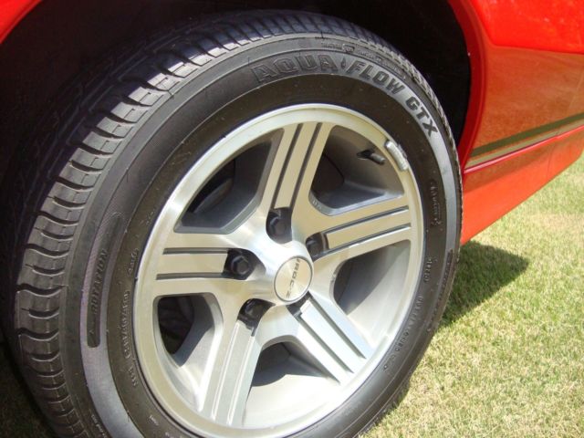 1990 Chevrolet Camaro Convertible - photo 9