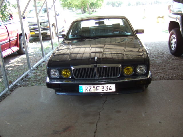 1990Jaguar XJ6 nice older Jaguar with normal wear for its age 1990 Jaguar XJ6