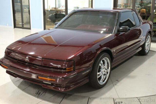 1991 Oldsmobile Toronado 2dr Coupe Trofeo - photo 9