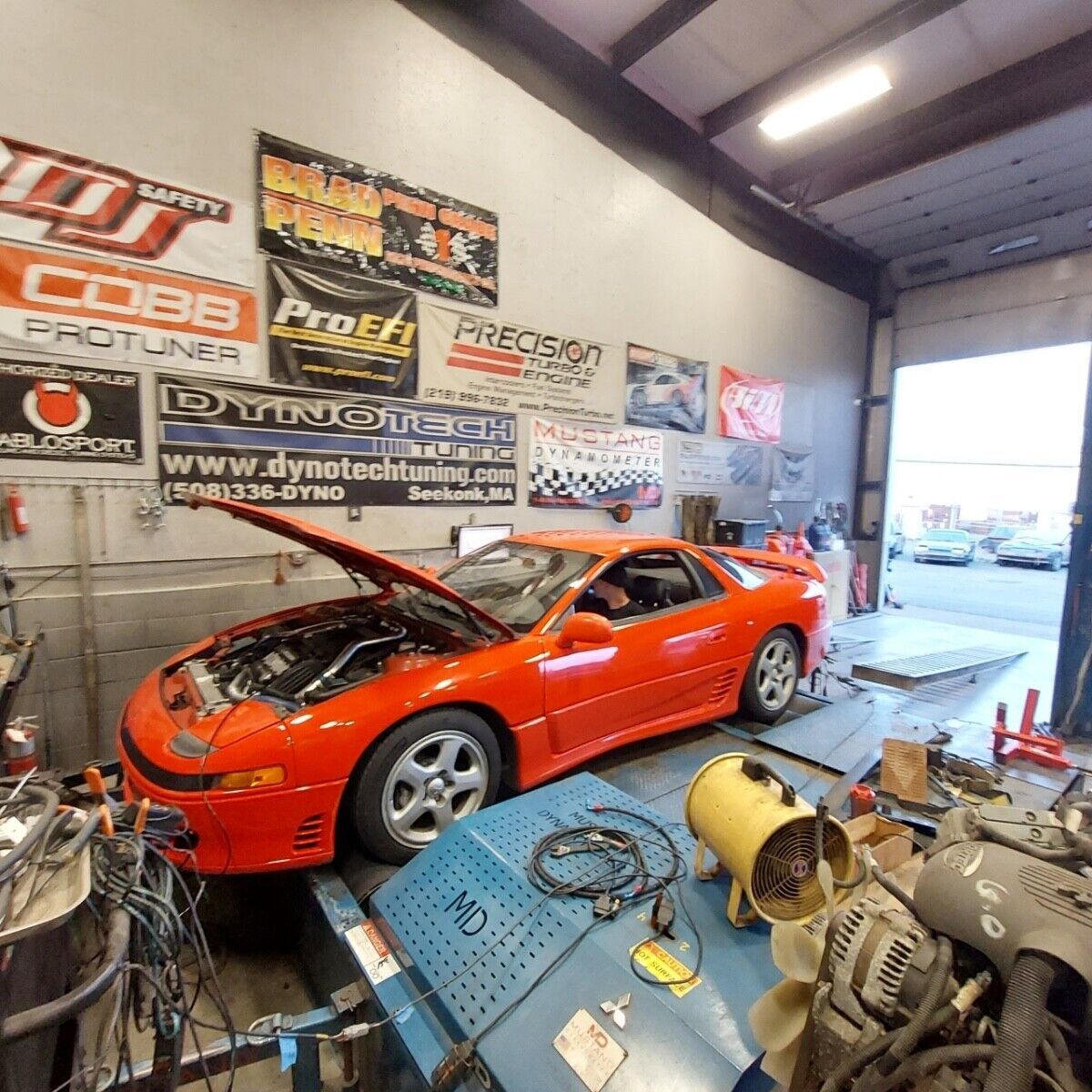 1991 Mitsubishi 3000GT VR4 - photo 3