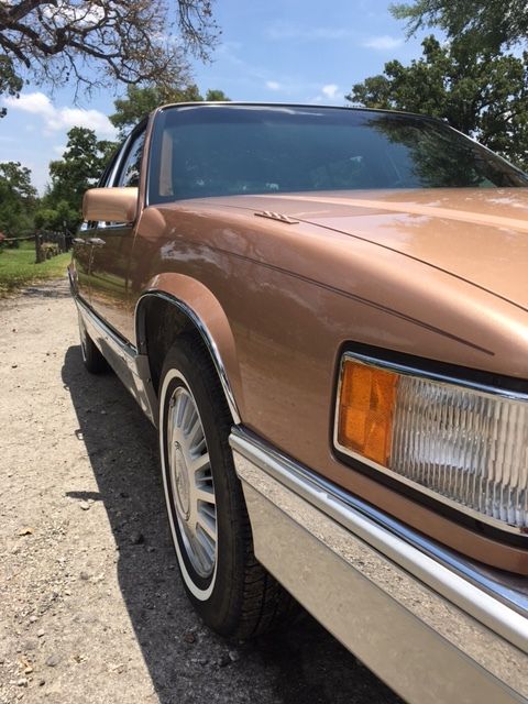 1991 Cadillac DeVille - photo 5