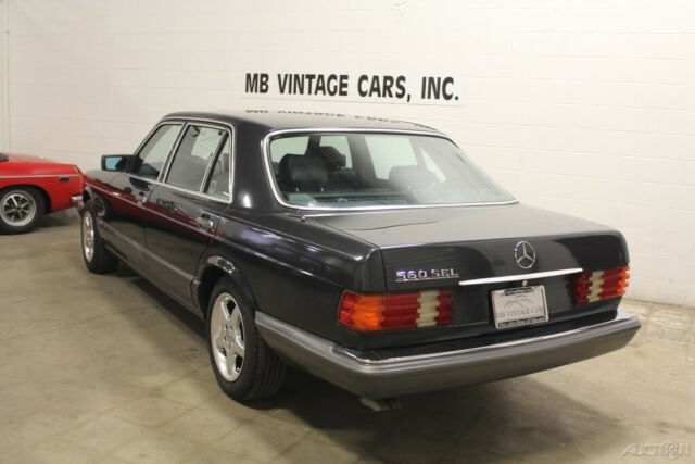1991 Mercedes-Benz 500-Series 4 Dr - photo 4