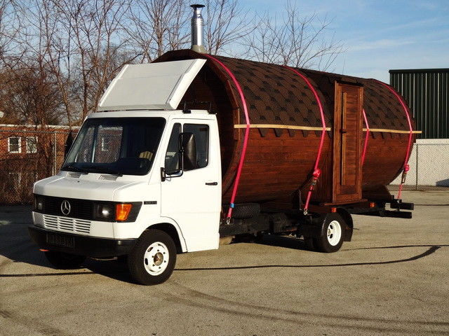 1991 Mercedes-Benz 300-Series 2dr SAUNA RV - photo 2