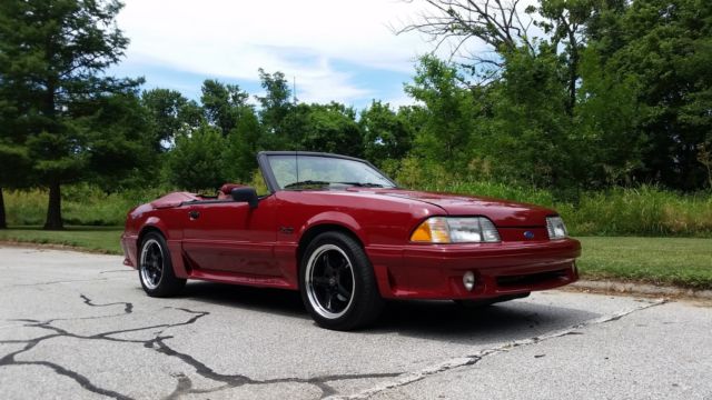 1991 Ford Mustang GT Convertible - photo 12