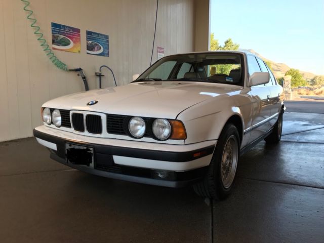 1991 535i BMW five-speed alpine white 1991 BMW 5-Series
