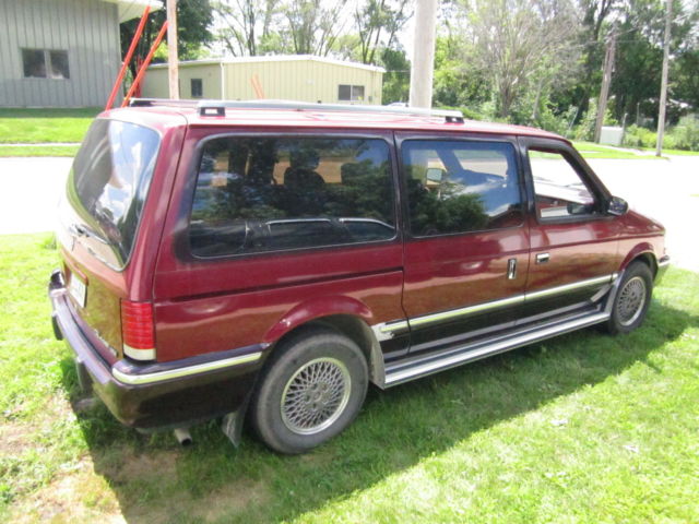 1991 Plymouth Grand Voyager LE - photo 11
