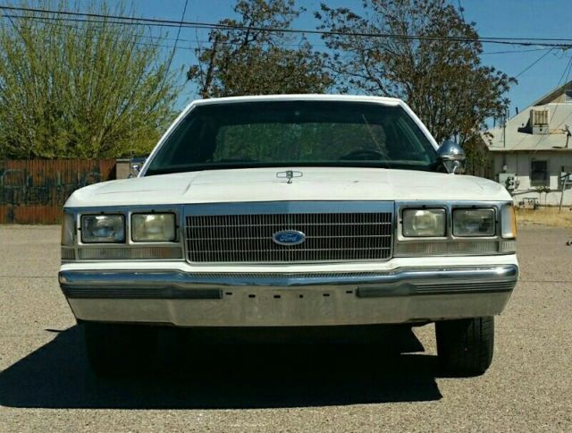 1991 Ford Crown Victoria Interceptor - photo 2
