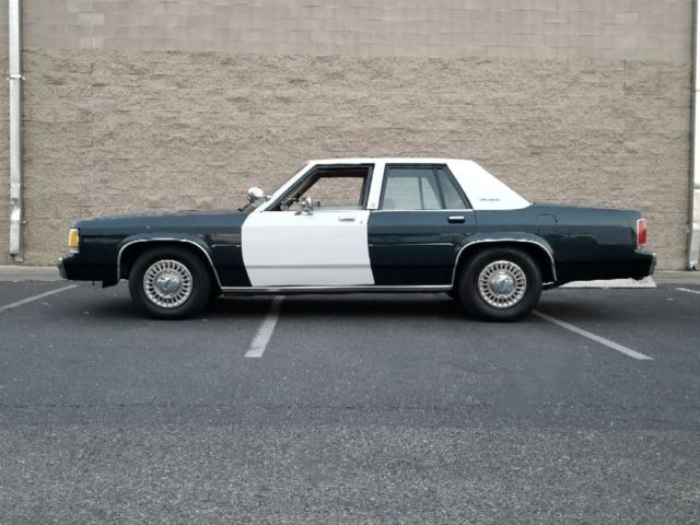 1991 Ford Crown Victoria Police Package - photo 2