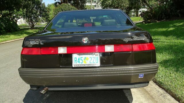 1991 Alfa Romeo 164 164L - photo 9