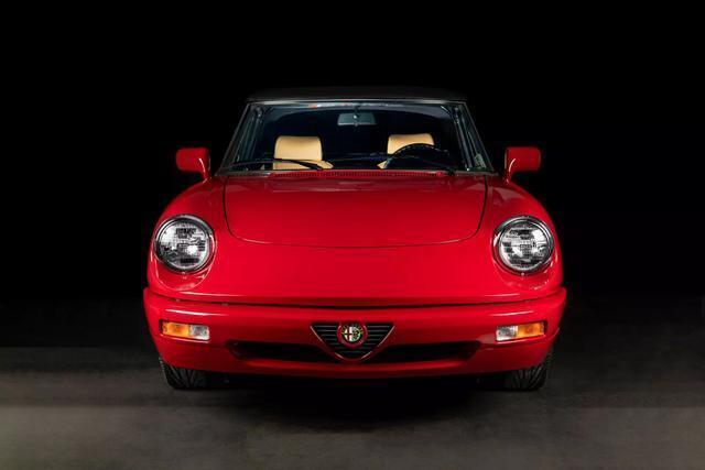1991 Alfa Romeo Spider Base 2D Convertible - photo 3