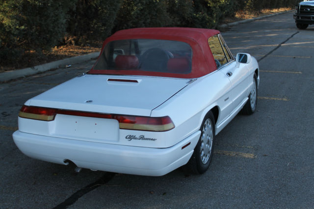 1991 Alfa Romeo Spider Base Convertible 2-Door - photo 9