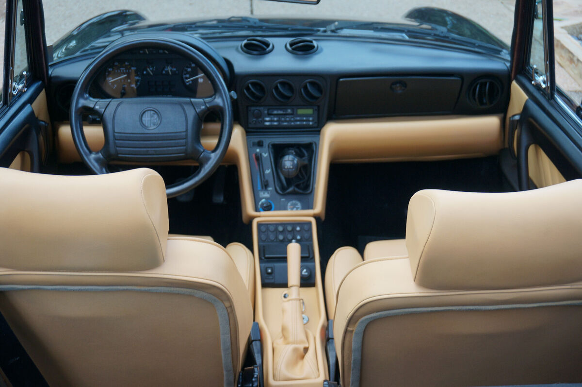 1991 Alfa Romeo Spider - photo 12